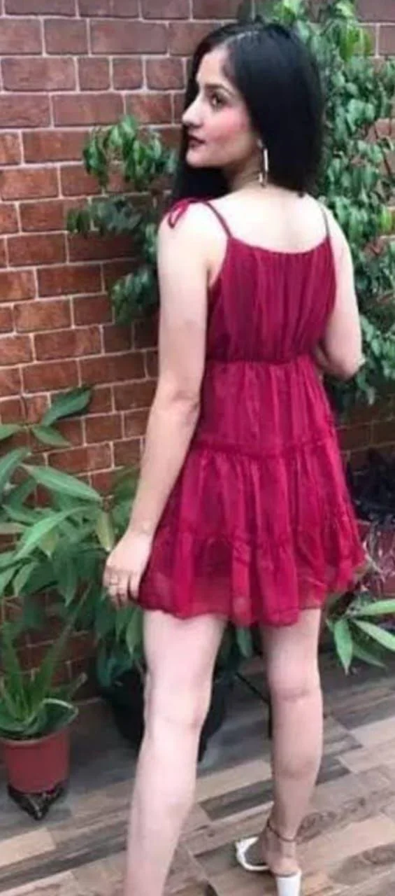 female Call Girls in Noida